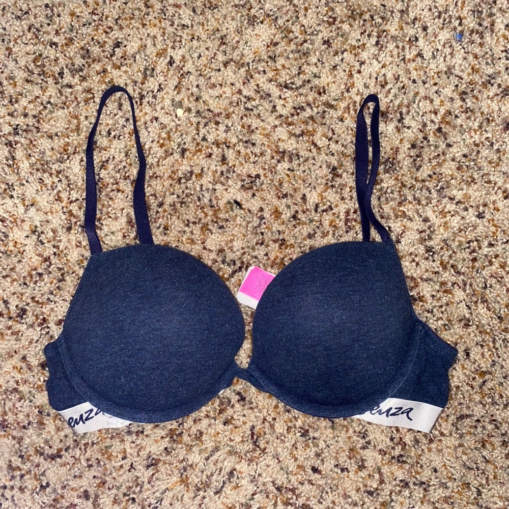 La Senza navy blue push up bra